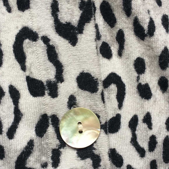 Snow leopard print cardigan - Picture 5 of 5
